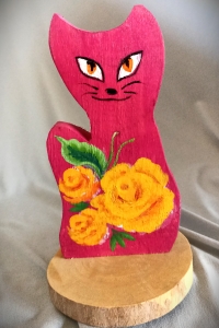 kot z drewna zabawki